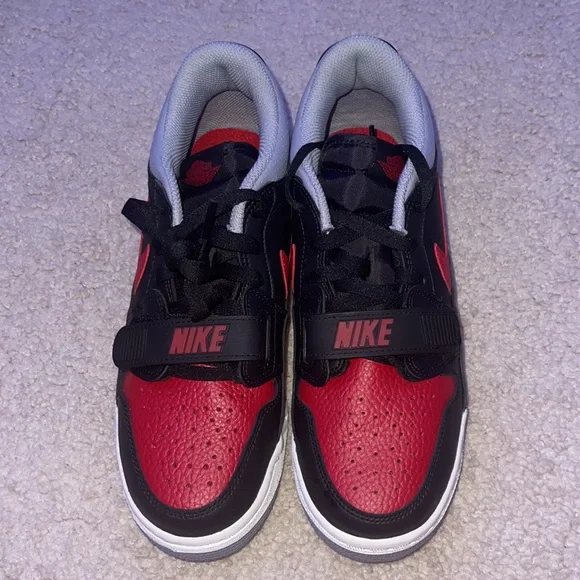 Air Jordan Legacy 312 Low (GS) - Picture 2 of 5